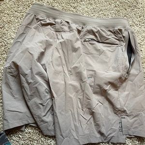 License to train 7 inch liner less shorts - lululemon